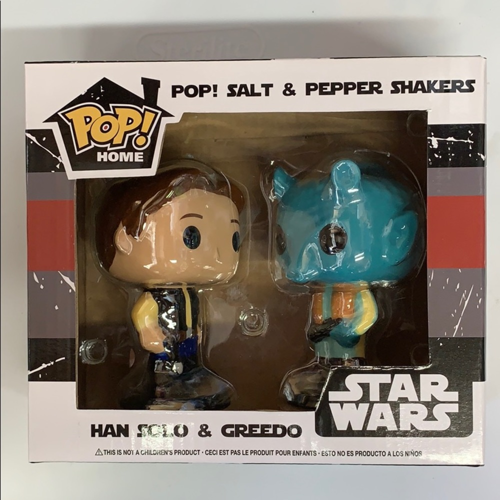 ✨Collectors PoP! Salt & Pepper shakers✨